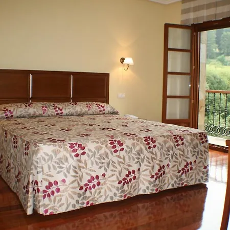 Ξενοδοχείο Valle Luinas 3*