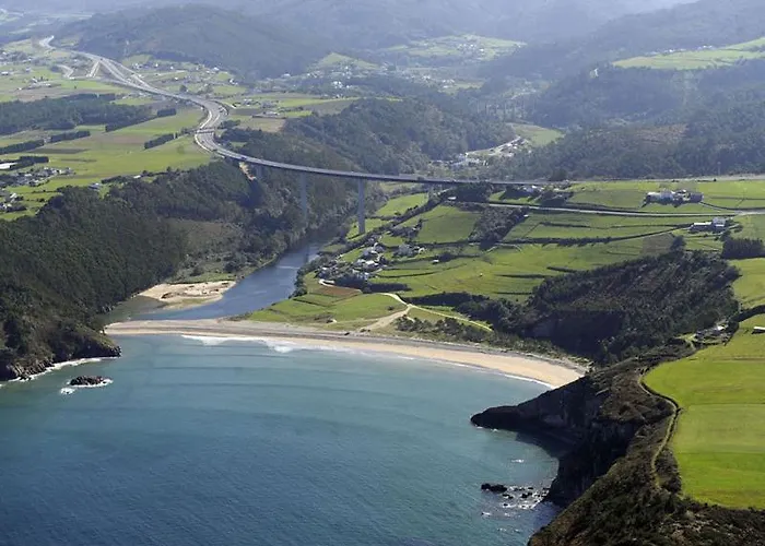 Valle Luinas 호텔 3*