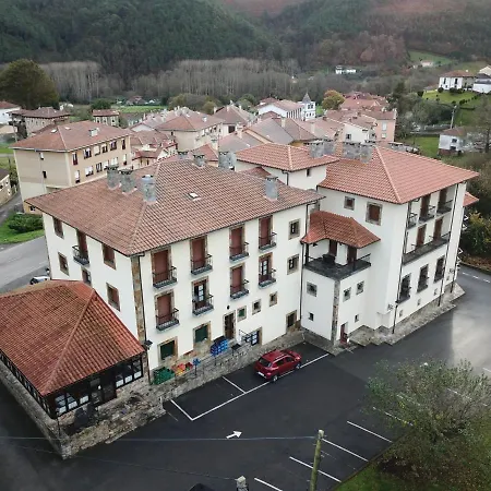 Szálloda Valle Luinas