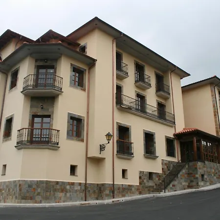 Valle Luinas 3* Soto de Luiña