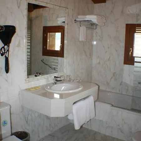 Hotel Valle Luinas Soto de Luina