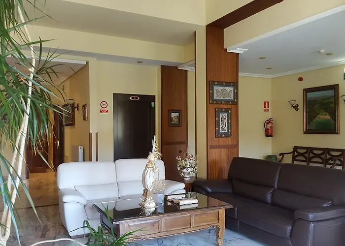 鲁伊纳斯山谷酒店